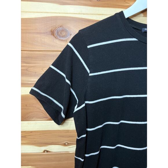 Brandy Melville Black White Striped One Size Tee Crewneck Classic - Picture 4 of 8